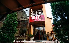 Altin Palace